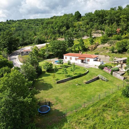 Istrian House In The Heart Of Tupljak - Smilovic Potpićan Esterno foto